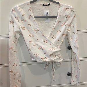 brandy Melville tie floral shirt